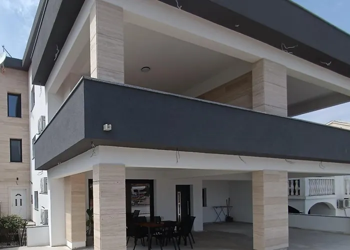 Srdarovic 3 아파트